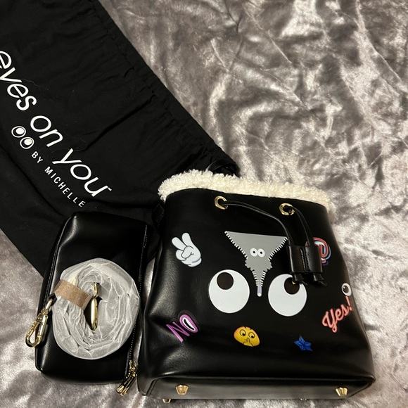 Eyes on you by michelle cute purse - Picture 5 of 6